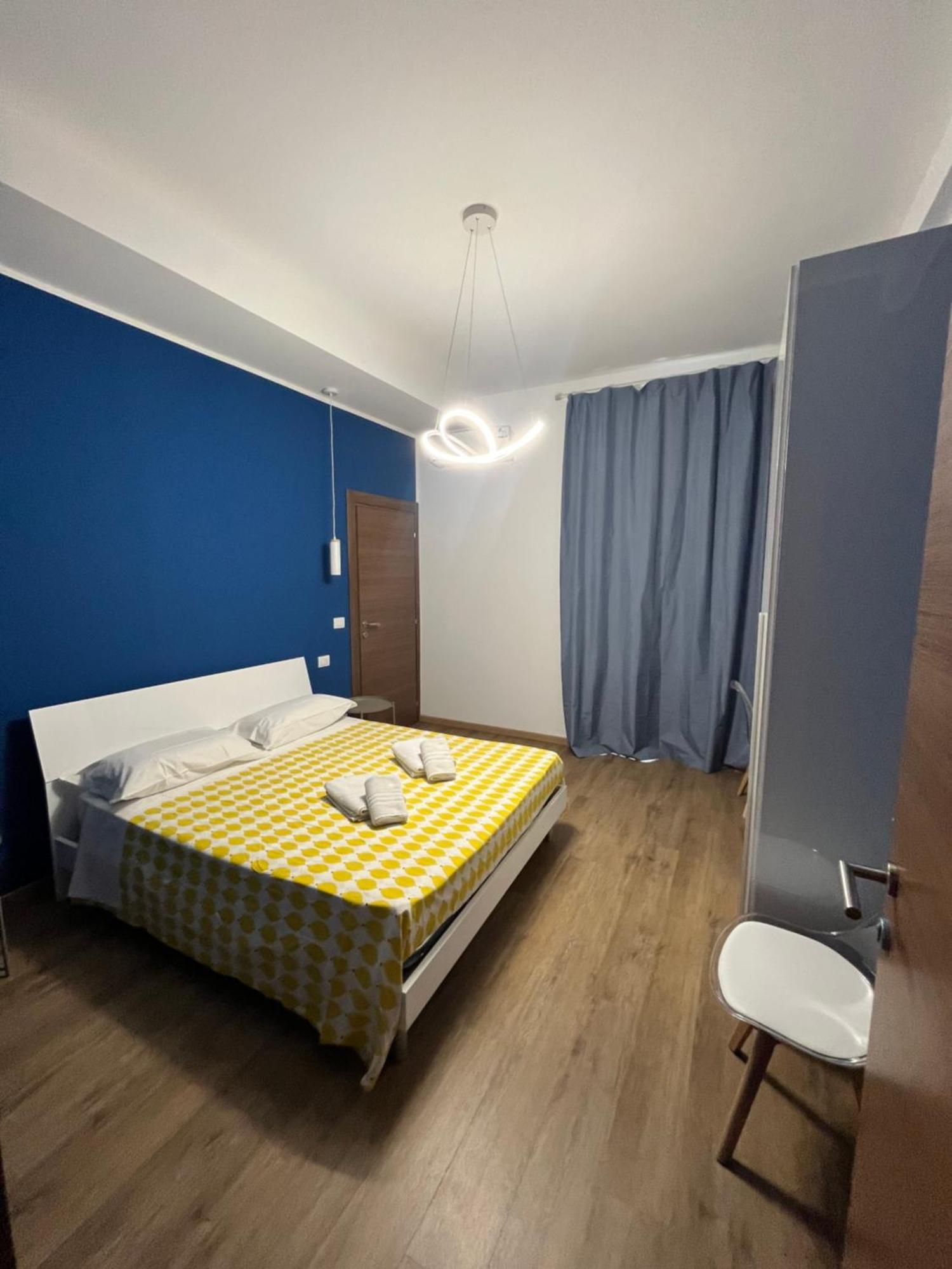 B&B Onda Marina Villa Bellini Catania Centro Buitenkant foto